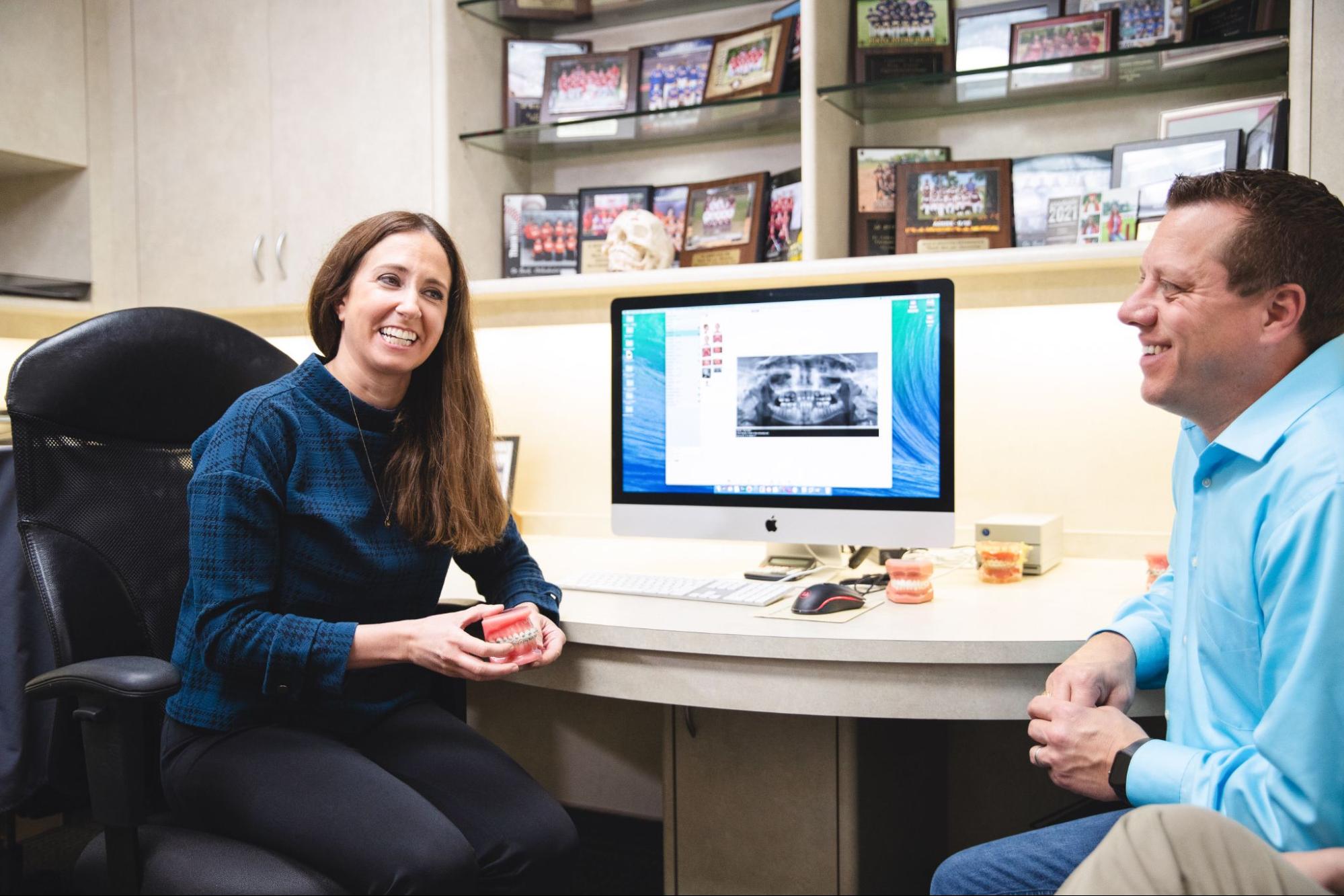 How Do Orthodontists Customize Braces Plans?
